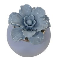 Lampada con anemone azzurro polvere
