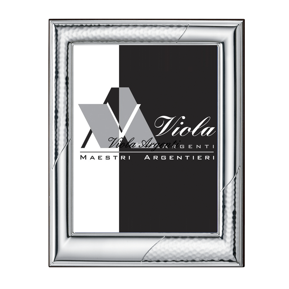 Cornice liscia angoli martellata di . Argento online