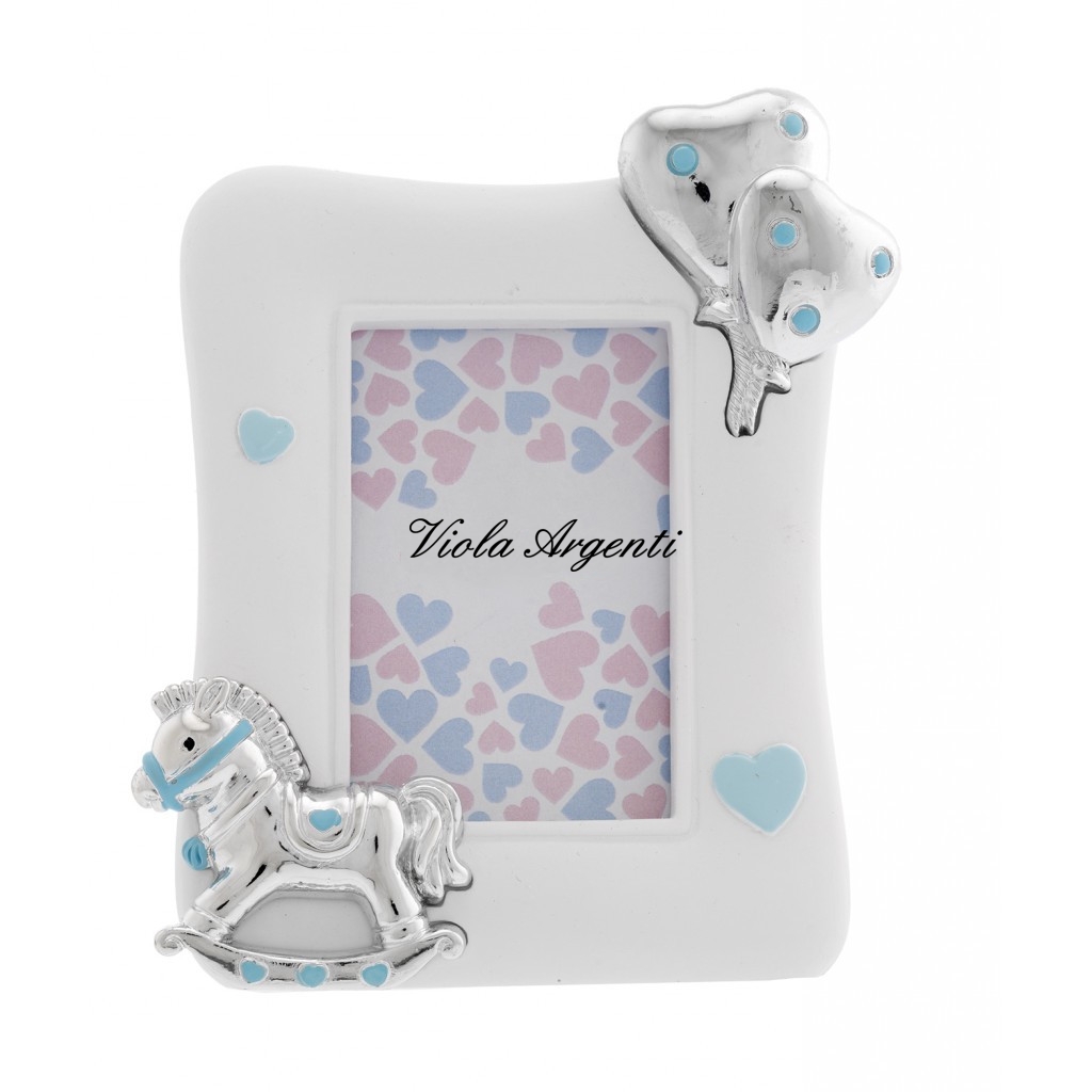 Cornice azzurra cavallo a dondolo di . Argento online