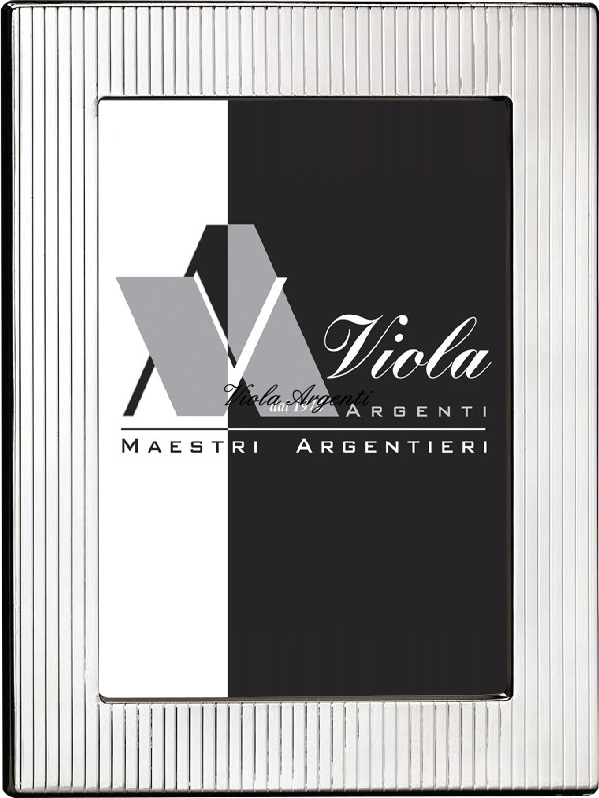 Cornice righe orizzontali di . Argento online