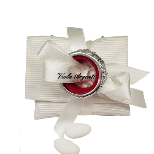 Salvagoccia in resina laminato in argento di . Argento online