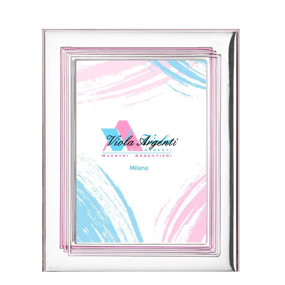 Cornice bimba con linee rosa di . Argento online