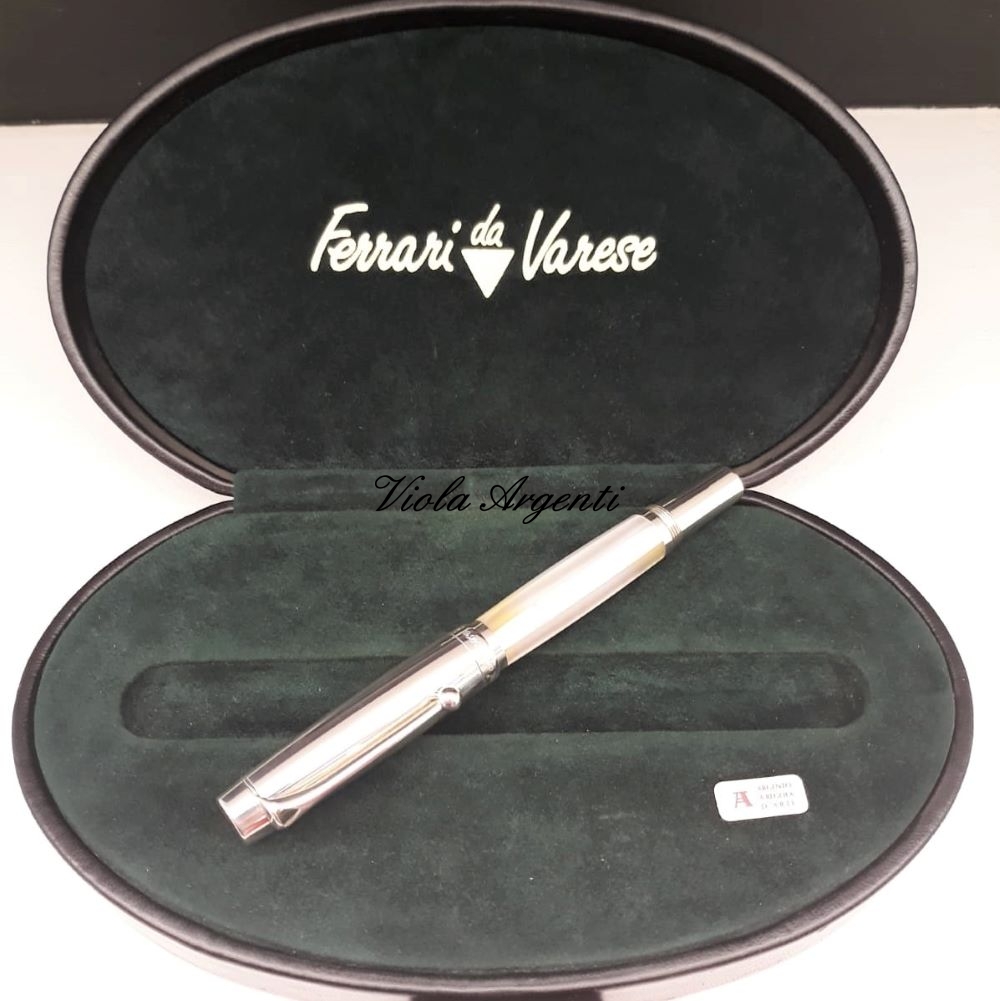 Rollerball Madreperla di Ferrari da Varese. Argento online