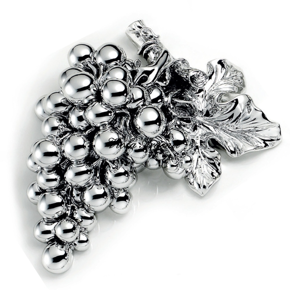 Uva grande di . Argento online
