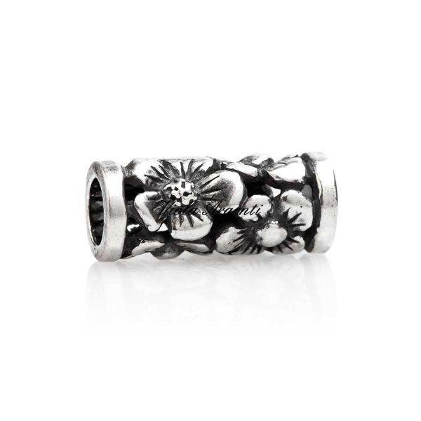 Charm prato di fiori di Tedora. Argento online