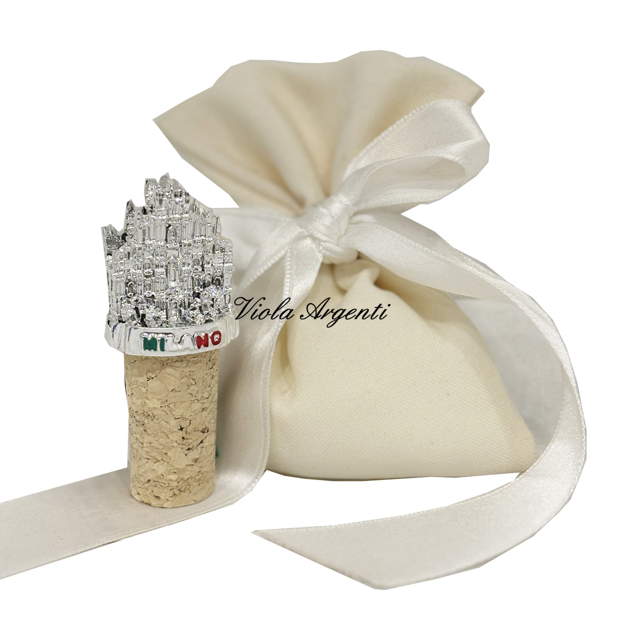 Bomboniera con tappo Duomo di Milano di . Argento online