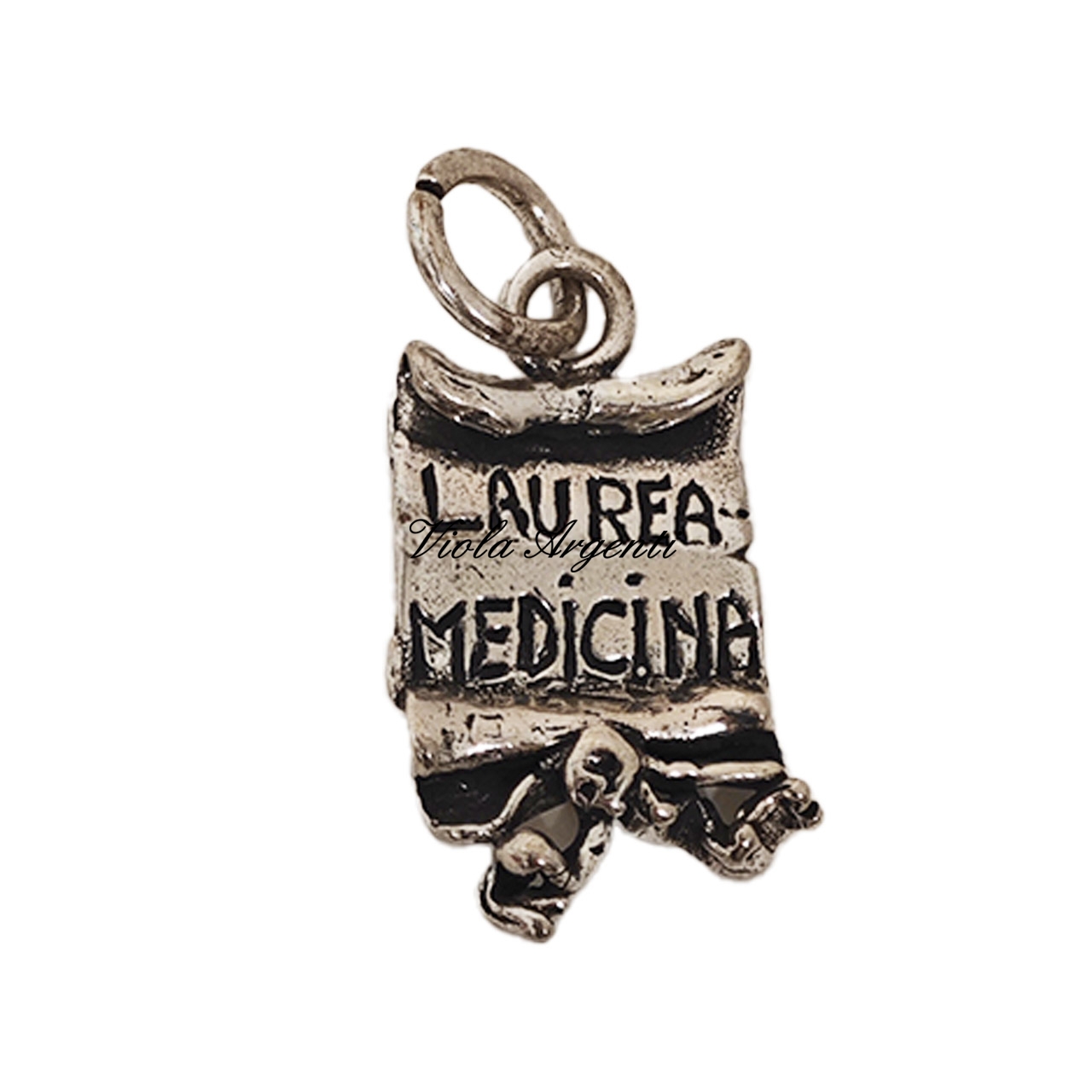 Ciondolo pergamena laurea medicina di . Argento online