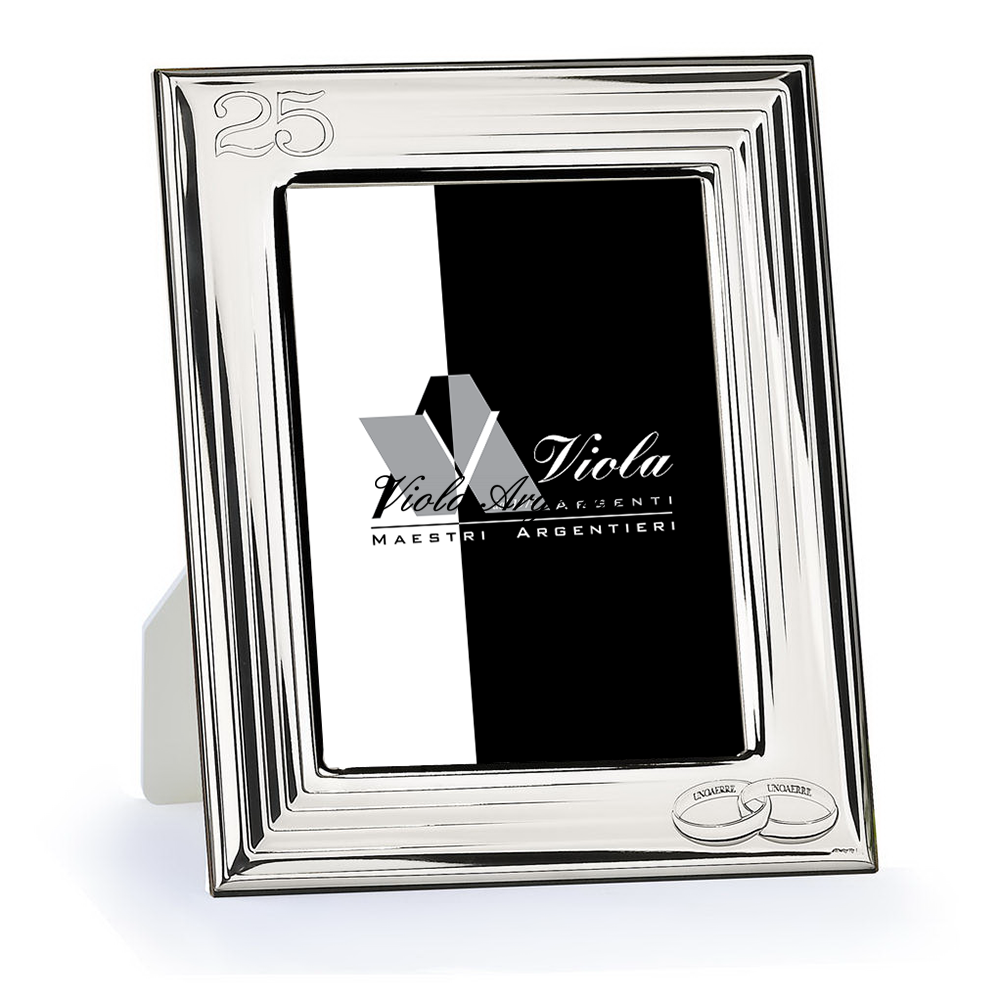 Cornice 25° a righe di . Argento online