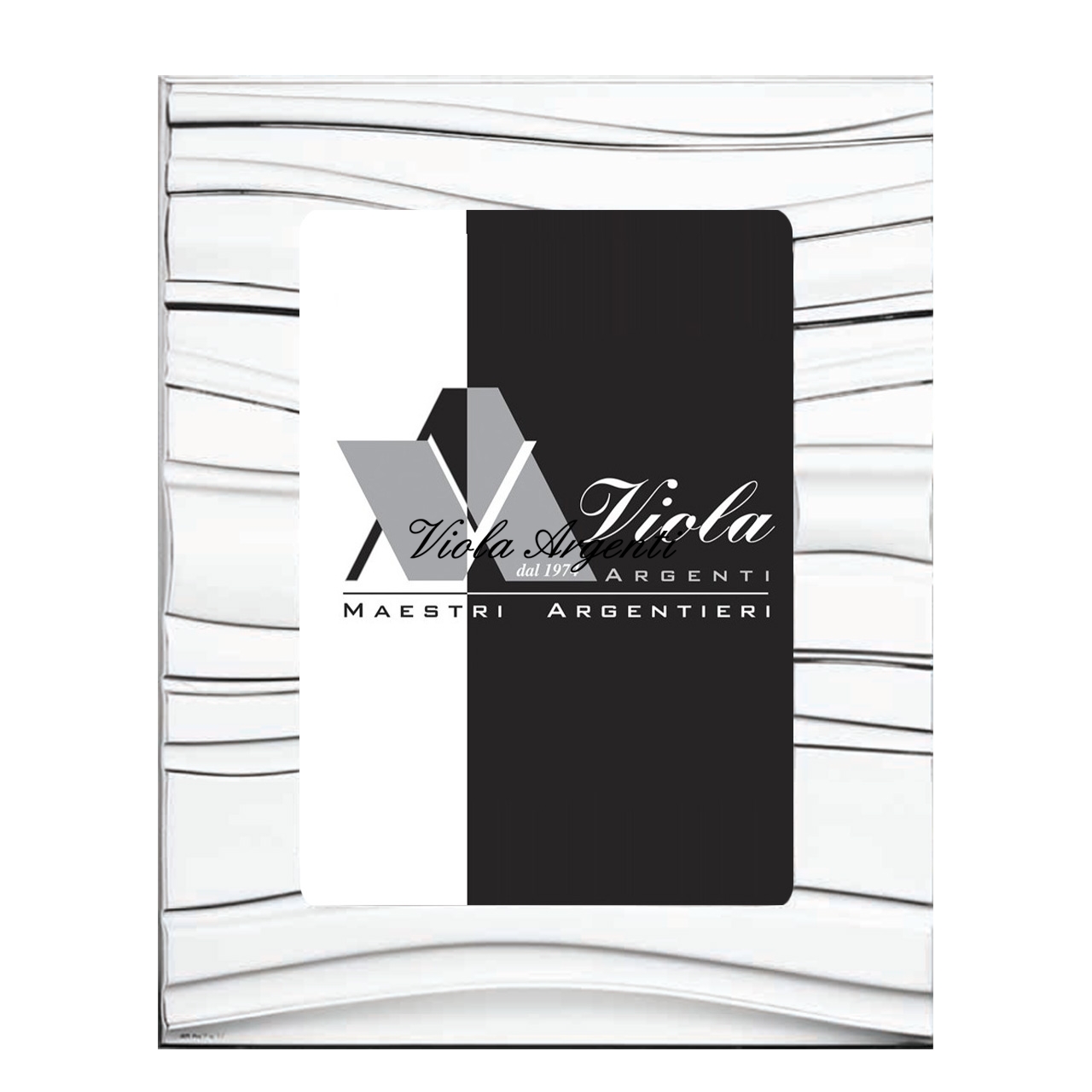 Cornice argento a onde di . Argento online
