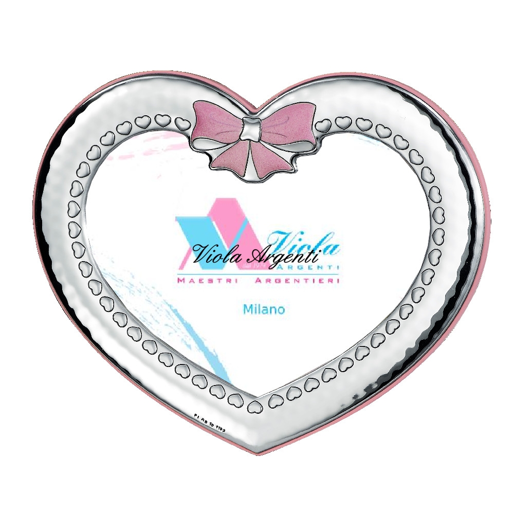 Cornice portafoto a cuore con fiocco rosa di . Argento online