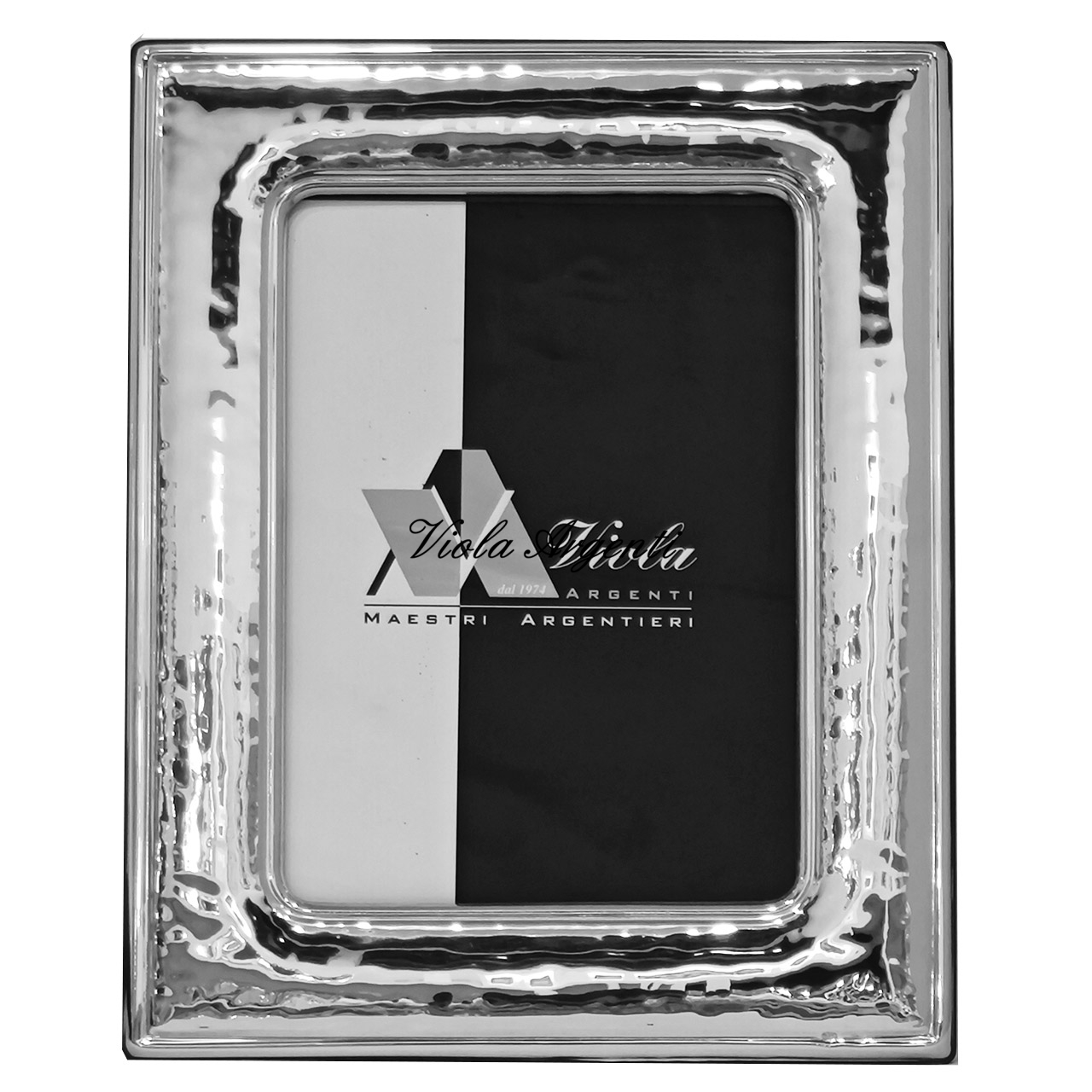Cornice portafoto martellata di . Argento online