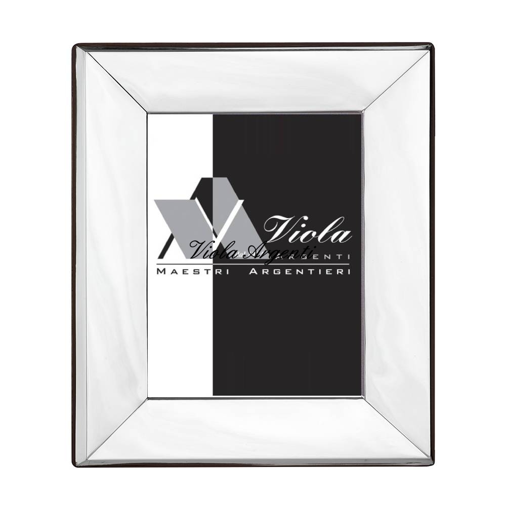 Cornice incavata lucida di . Argento online