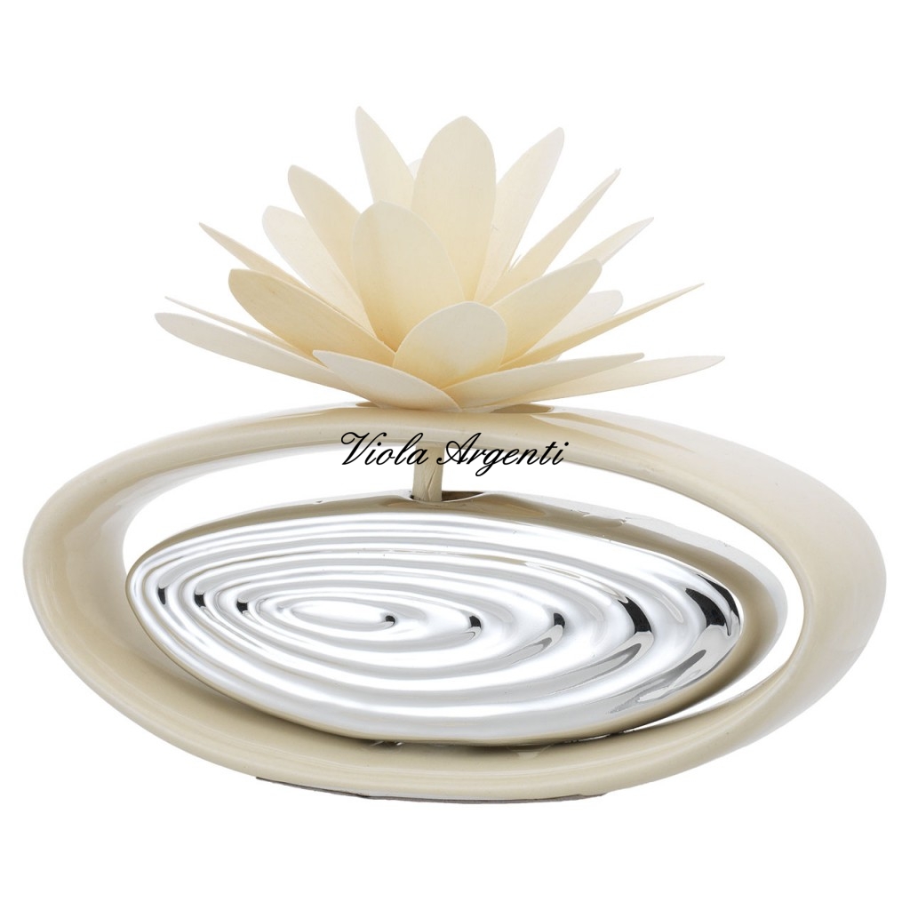 Diffusore ovale dalia avorio di . Argento online
