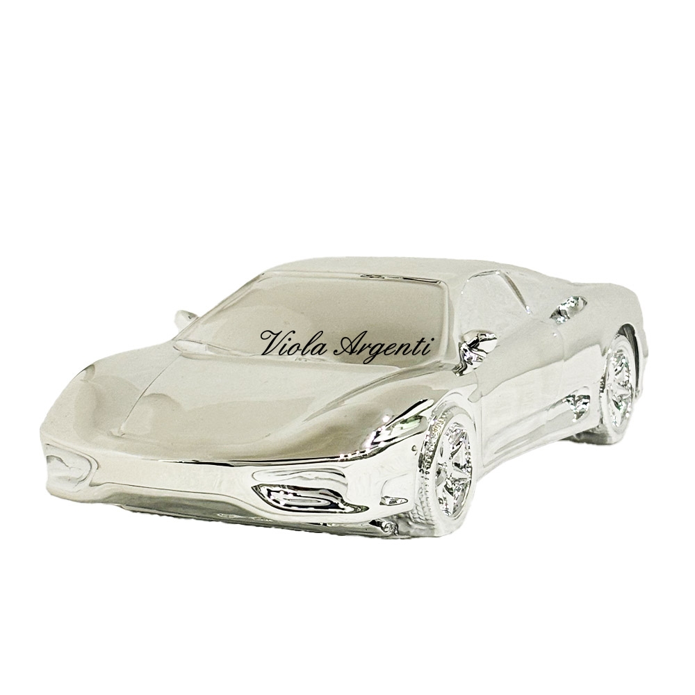 Modello di Ferrari in resina argentata di . Argento online