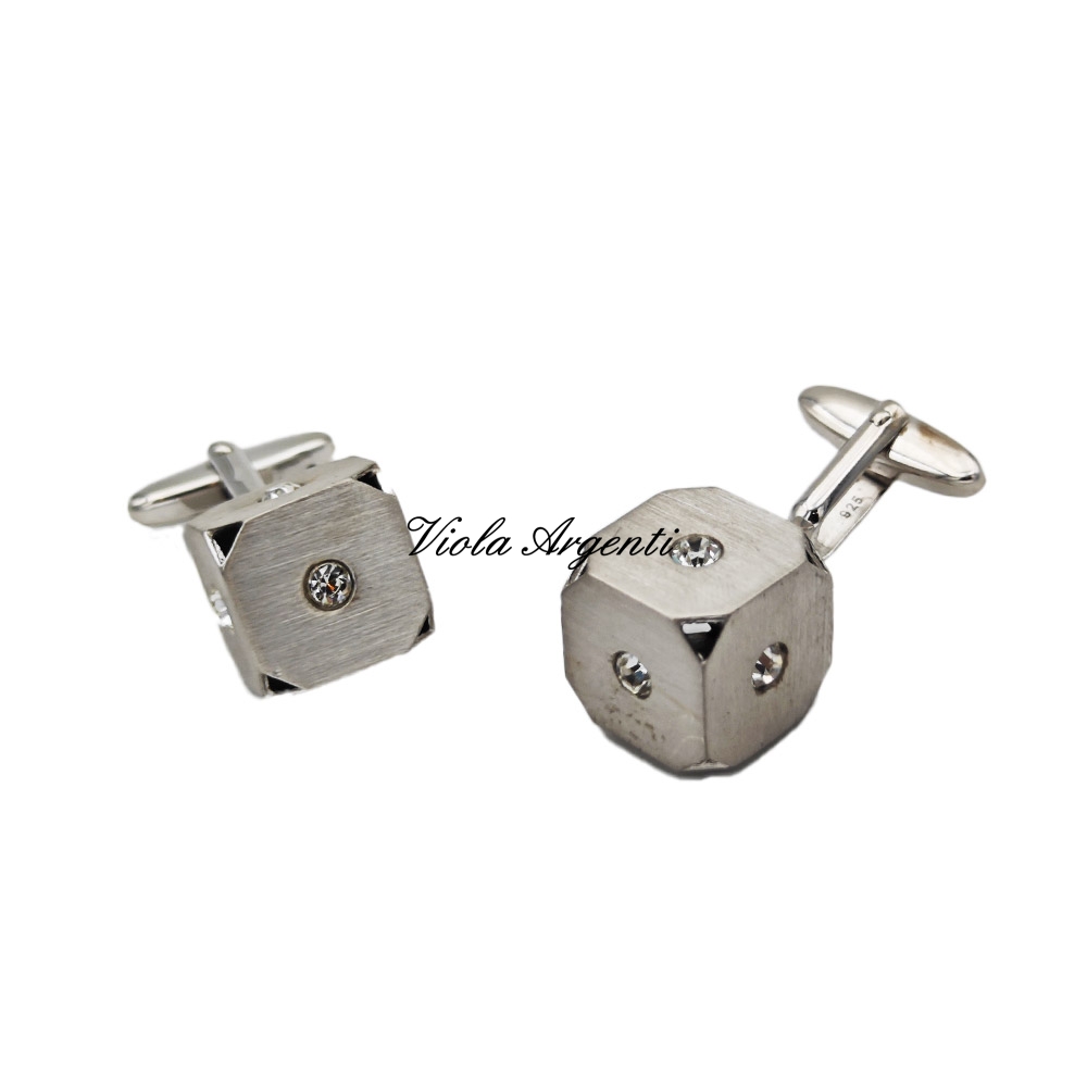Gemelli argento a dado con swarovski di . Argento online