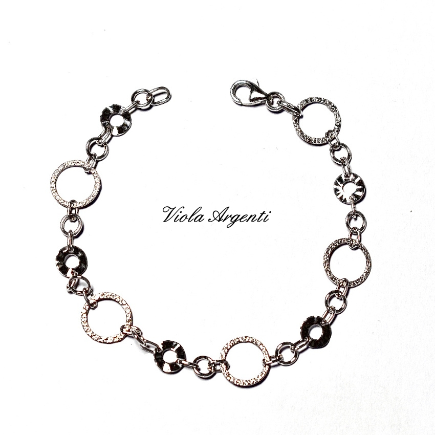 Bracciale a cerchi oro bianco 750 di . Argento online