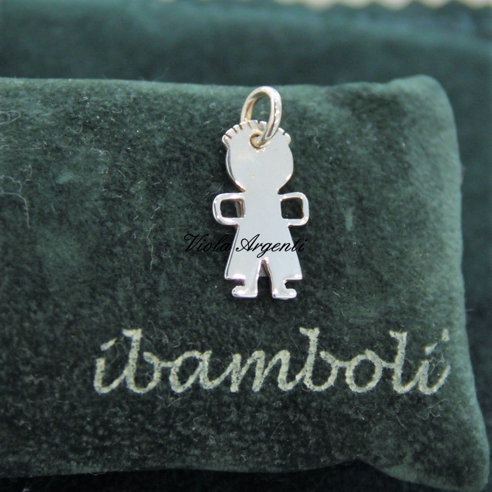 Ciondolo bimbo personalizzabile con iniziale di ibamboli. Argento online