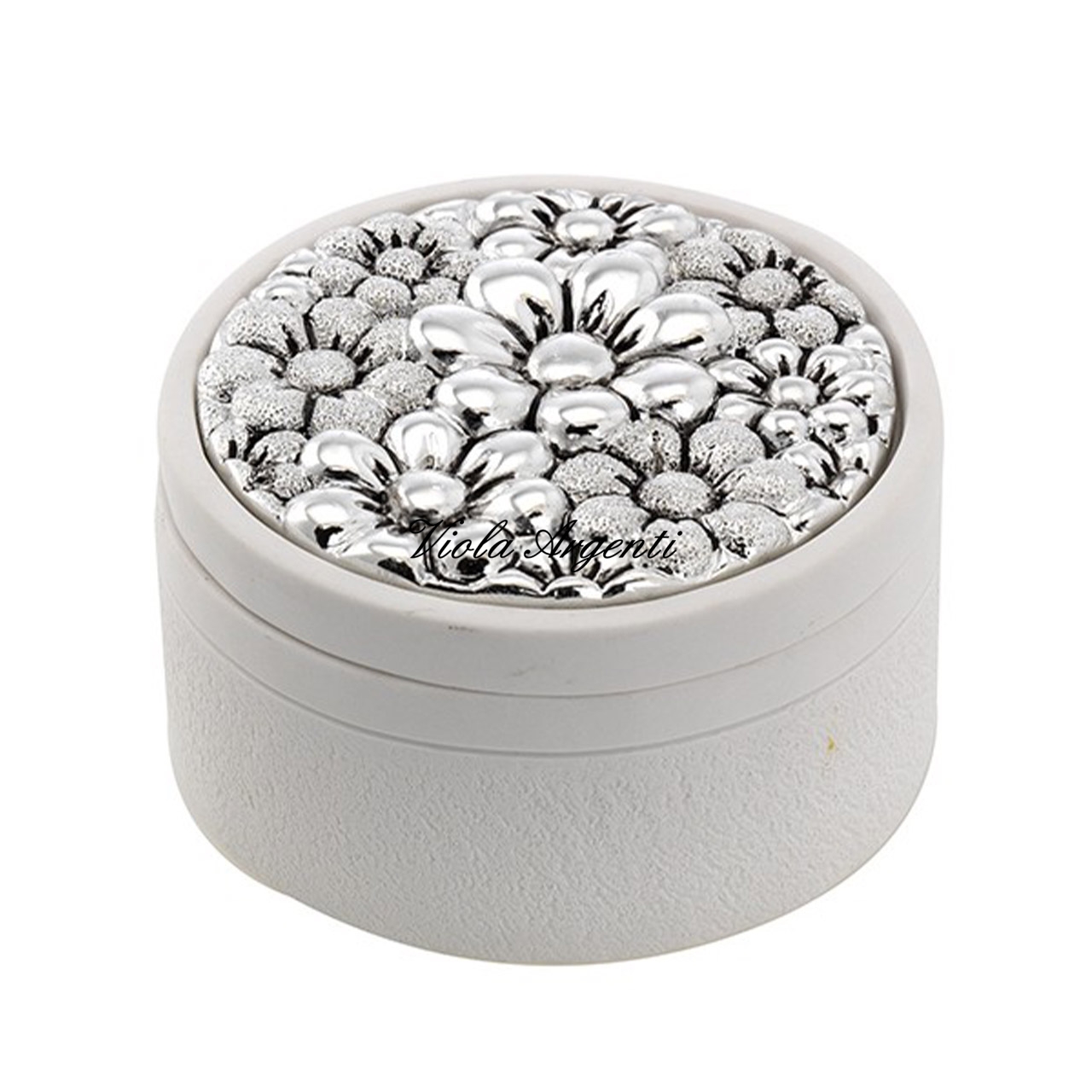 Scatolina tonda con margherite di . Argento online