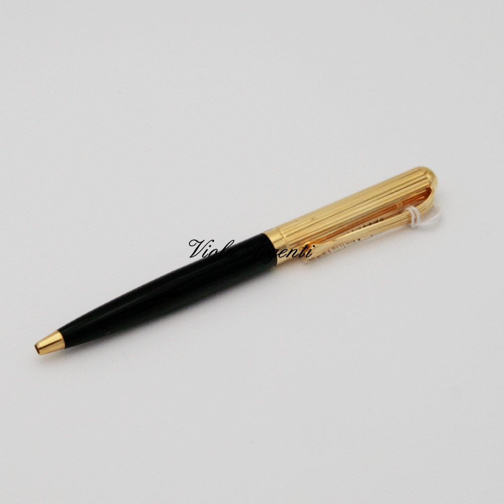 Penna a sfera Lady nera di Ferrari da Varese. Argento online